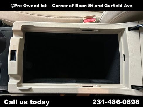 Used 2017 Subaru Outback 2.5i Premium image 24