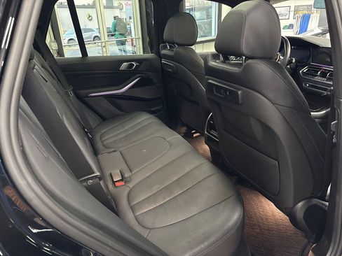 Used 2021 BMW X5 xDrive40i w/ Premium Package image 41