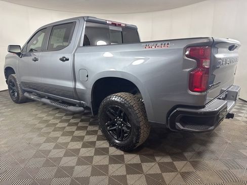 Used 2021 Chevrolet Silverado 1500 LT Trail Boss w/ Convenience Package II image 6