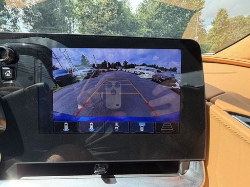 Used 2024 Chevrolet Corvette Z06 RWD image 21