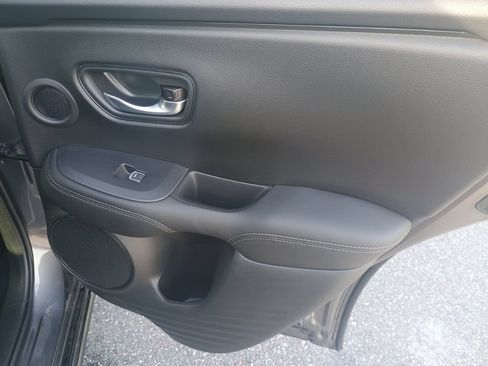 Used 2026 Honda HR-V EX-L image 19