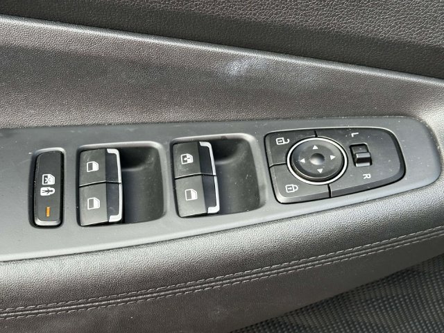 Used 2022 Hyundai Santa Fe SE AWD/4WD image 17