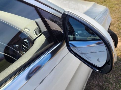 Used 2018 Mercedes-Benz S 560 S 560 4dr Sedan image 27