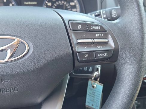 Used 2021 Hyundai Kona SE w/ Cargo Package FWD image 31