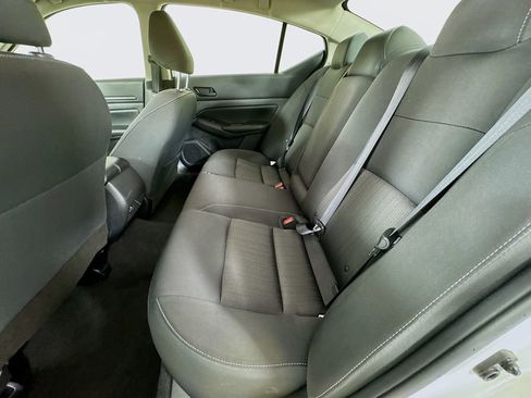 Used 2025 Nissan Altima 2.5 SV FWD image 28