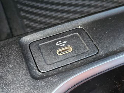 Certified 2025 Mercedes-Benz CLA 250 image 31