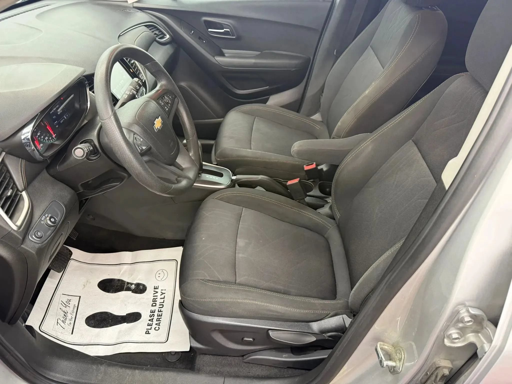 Used 2017 Chevrolet Trax LT AWD/4WD image 19
