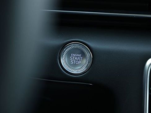 New 2026 Genesis GV80 2.5T RWD image 38