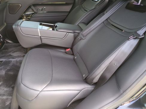 New 2026 Land Rover Range Rover SV AWD/4WD image 15
