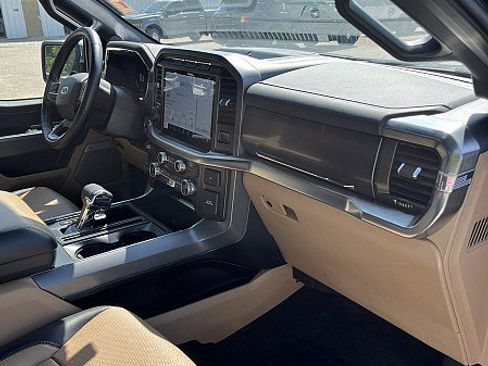 Used 2021 Ford F150 Lariat RWD image 14