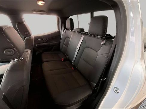 Used 2024 Chevrolet Colorado LT w/ LT Convenience Package RWD image 16