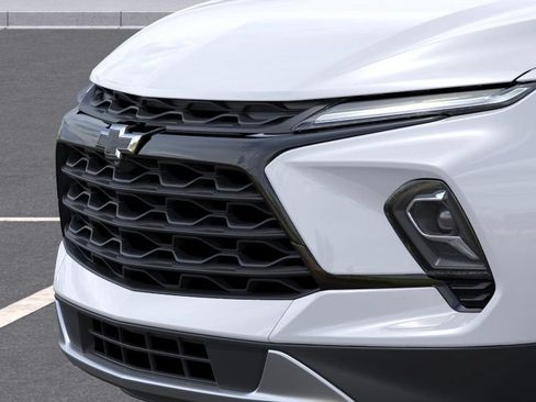 New 2026 Chevrolet Blazer LT w/ Sound & Technology Package AWD/4WD image 14