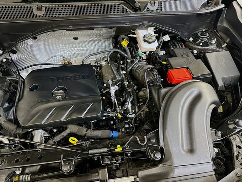 Used 2025 Buick Encore GX Preferred image 33