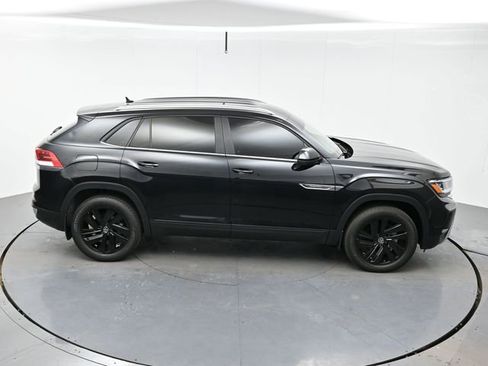 Used 2023 Volkswagen Atlas Cross Sport SE image 39