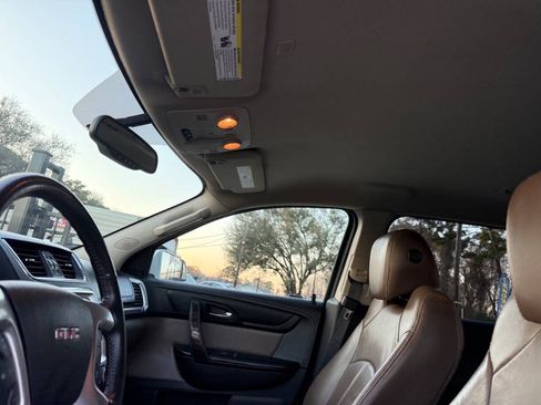 Used 2016 GMC Acadia SLT FWD image 15