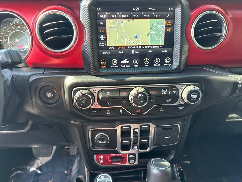 Used 2023 Jeep Gladiator Rubicon w/ LED Lighting Group AWD/4WD image 45