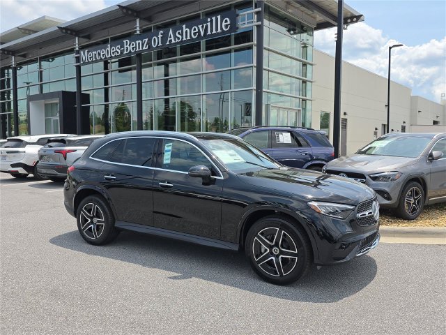 New 2026 Mercedes-Benz GLC 300 4MATIC image 1