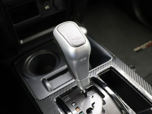 Used 2024 Toyota 4Runner TRD Off-Road Premium image 26