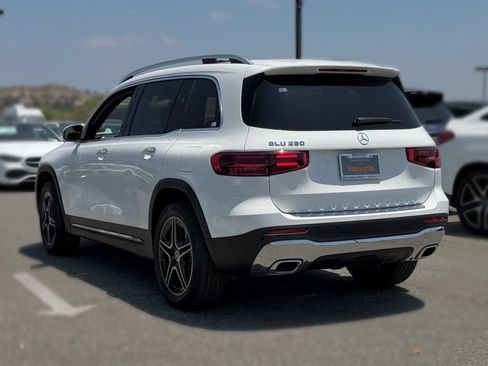 Certified 2026 Mercedes-Benz GLB 250 image 9