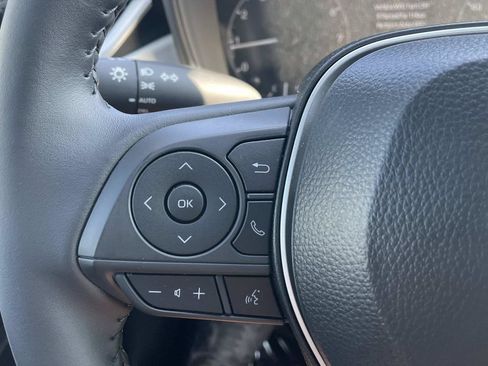 Used 2025 Toyota Corolla SE FWD image 28