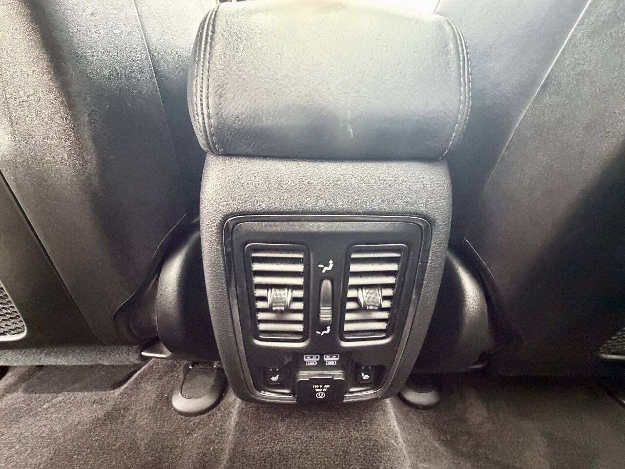 Used 2016 Jeep Grand Cherokee Summit AWD/4WD image 26