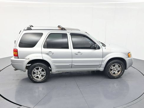 Used 2003 Ford Escape Limited FWD image 35