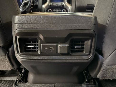 Used 2021 Chevrolet Silverado 1500 RST image 25