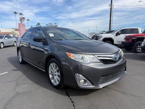 Used 2012 Toyota Camry XLE w/ Convenience Pkg FWD image 1