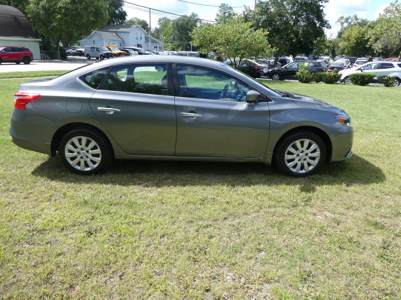 Used 2019 Nissan Sentra S FWD image 4