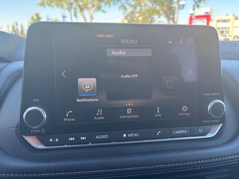 Used 2026 Nissan Rogue SV AWD/4WD image 20