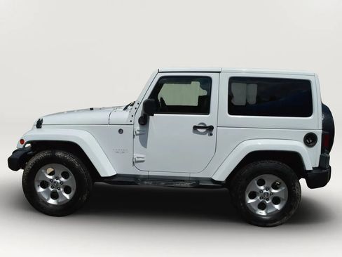 Used 2013 Jeep Wrangler Sahara w/ Dual Top Group AWD/4WD image 5