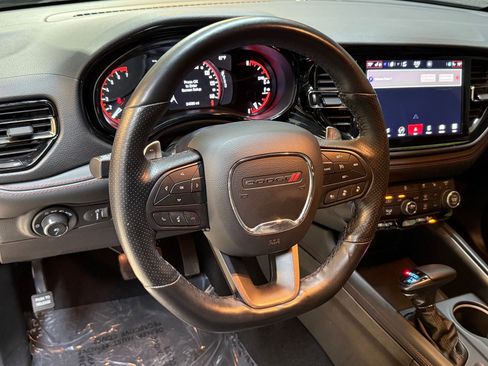 Used 2023 Dodge Durango GT image 4