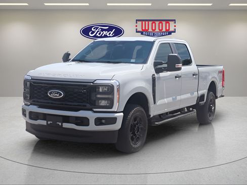New 2026 Ford F250 XL w/ STX Appearance Package AWD/4WD image 8