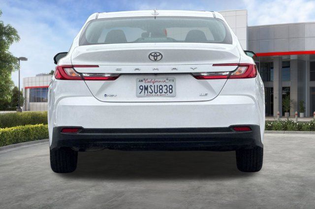 Used 2025 Toyota Camry LE FWD image 5