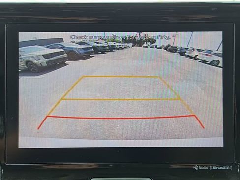 Used 2021 Kia Sorento S image 33