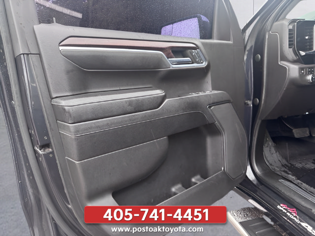 Used 2023 GMC Sierra 1500 SLT w/ X31 Off-Road Package AWD/4WD image 22