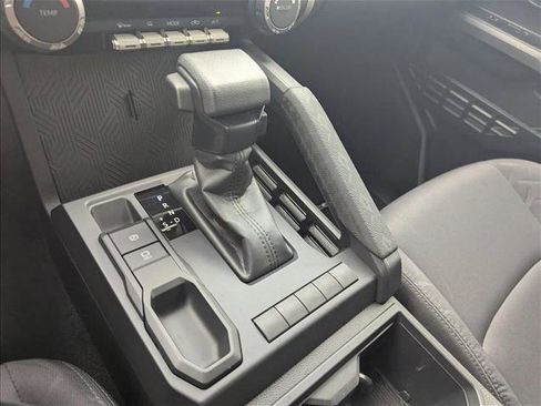 Used 2025 Toyota Tacoma SR image 11