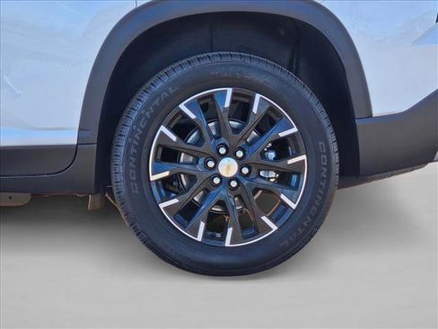 New 2026 Chevrolet Traverse LT w/ Sun and Wheel Package image 10