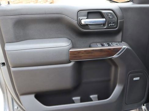 Used 2021 GMC Sierra 1500 SLT RWD image 19
