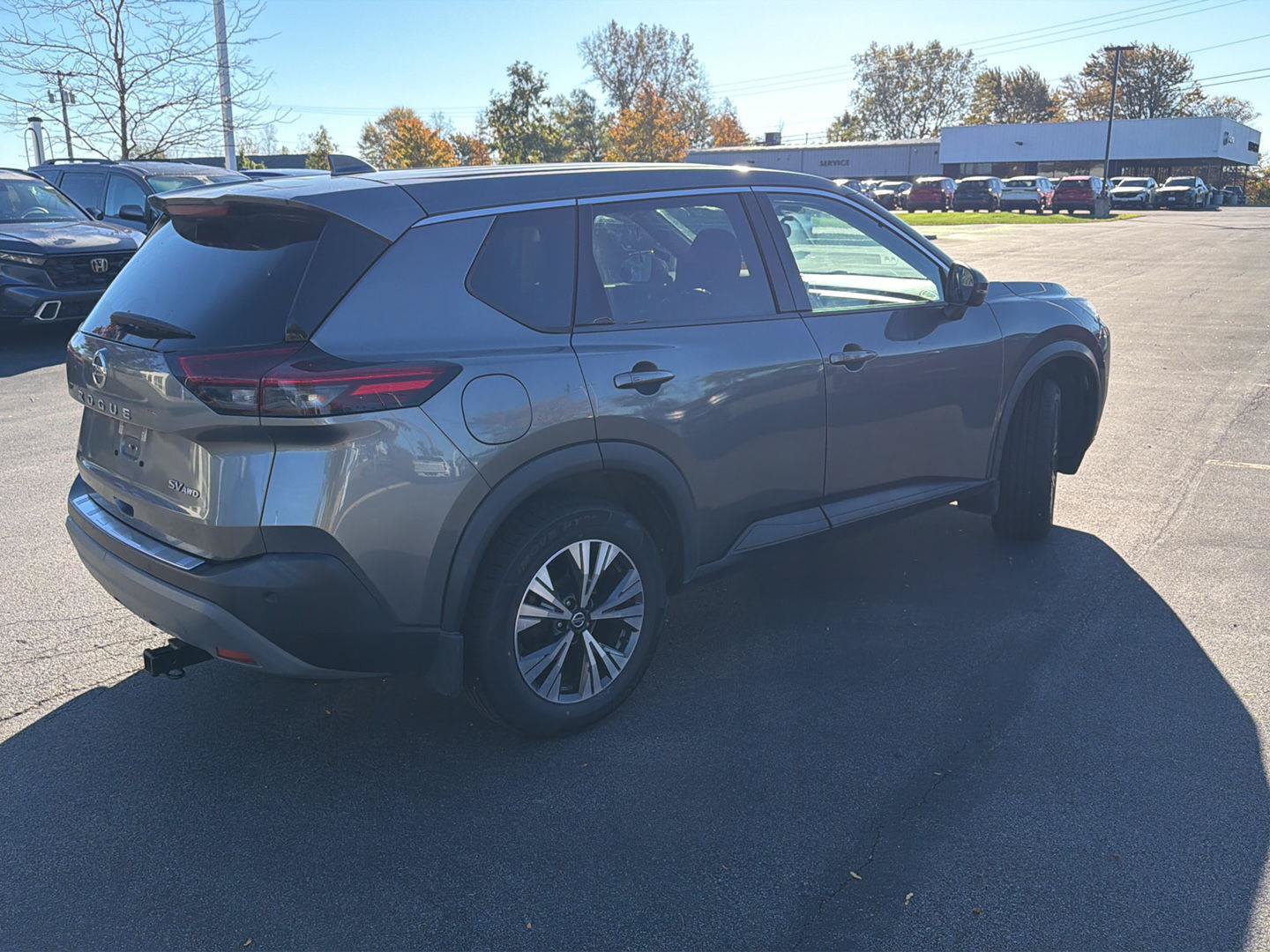 Used 2021 Nissan Rogue SV AWD/4WD image 7