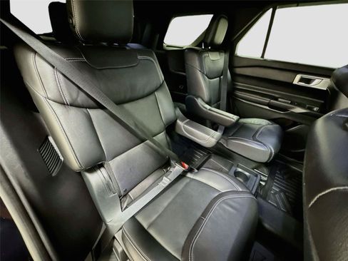 Used 2020 Ford Explorer ST w/ ST Street Pack AWD/4WD image 30