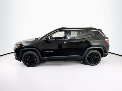Used 2022 Jeep Compass Limited w/ Sun and Sound Group AWD/4WD image 8
