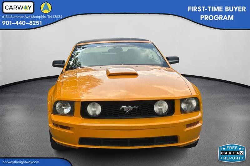 Used 2007 Ford Mustang GT RWD image 3
