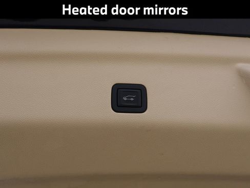 Used 2023 Cadillac Escalade Premium Luxury w/ Performance Package image 26