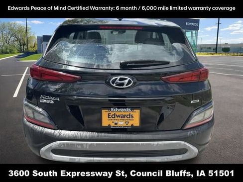 Used 2023 Hyundai Kona SE AWD/4WD image 3