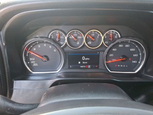 Used 2020 Chevrolet Silverado 1500 LT w/ Trailering Package AWD/4WD image 21