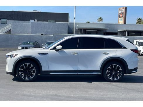 Certified 2024 MAZDA CX-90 Plug-In Hybrid w/ Premium Pkg AWD/4WD image 3