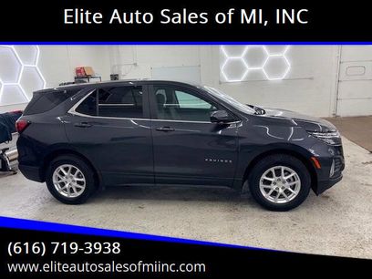 Used 2022 Chevrolet Equinox LT w/ Driver Convenience Package