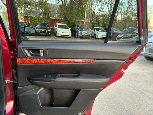 Used 2012 Subaru Outback 2.5i Limited w/ Moonroof Pkg image 21