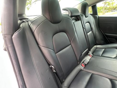 Used 2021 Tesla Model 3 Standard Range Plus RWD image 27
